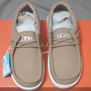 Wally Youth Hey Dude - Tan